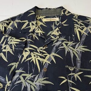 Tommy Bahama Men's L 100% Silk Black Short Sleeve Button Down Bamboo